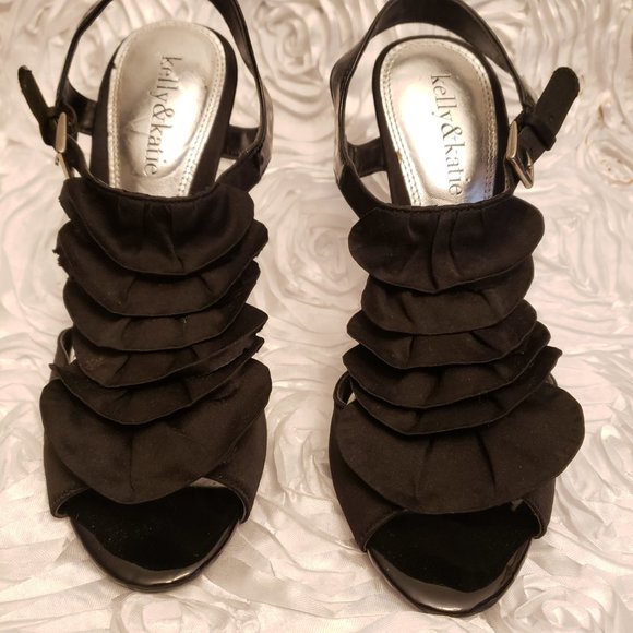 Kelly & Katie Black Satin Ruffle T-Strap Strappy Open Toe Heels Women's Size 6 - Picture 2 of 9